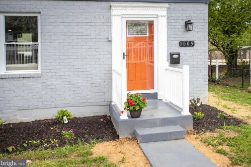 1005 Fairview Ave, Silver Spring MD  20912-5976 exterior