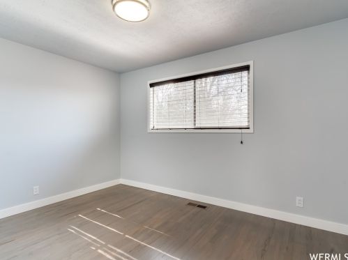 638 700, Perry UT 84302-1621 exterior