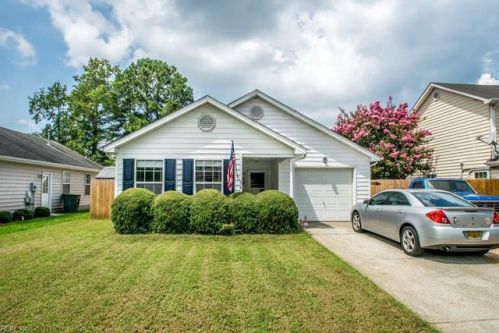 114 Vivian Ct, Yorktown, VA 23690-3706
