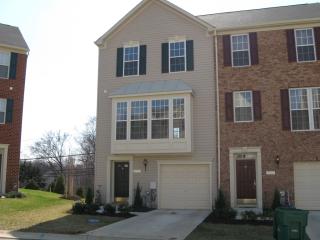 9449 Birdhouse Cir, Columbia MD  21046-3038 exterior