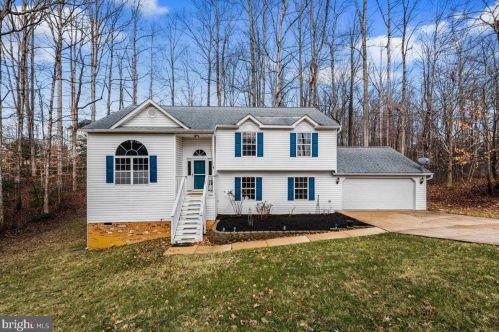 6405 Summer Breeze Ct, Fredericksburg, VA 22407-8436