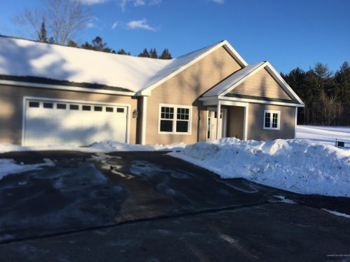 36 Pebble Crk, Orrington, ME 04474-3086
