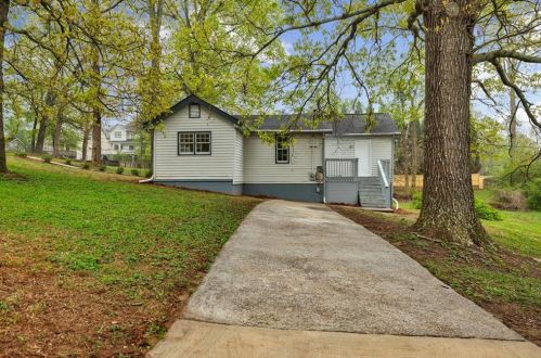 2469 Glynn Dr, Atlanta GA  30316-3453 exterior