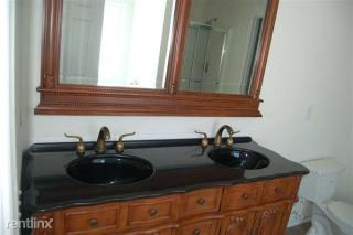 212 Kendra Ln, Cayce-West Columbia SC  29170-1299 exterior