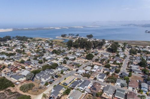 1950 Fearn Ave, San Luis Obispo, CA 93402-2547