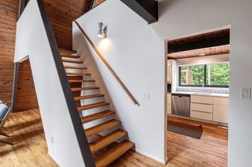 3878 Foxford Dr, Atlanta GA  30340-4407 exterior