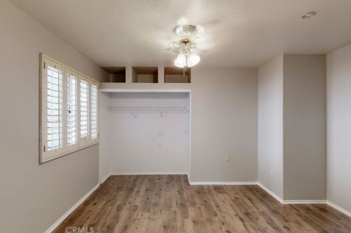 1204 Avenida Floribunda, San Jacinto CA  92583-5208 exterior