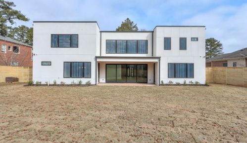 2327 Meadowvale Dr, Atlanta GA  30345-3568 exterior