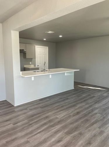 1517 Cannon St, Fort Worth TX  76104-3810 exterior