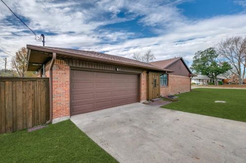 9930 Cloister Dr, Dallas TX  75228-3617 exterior