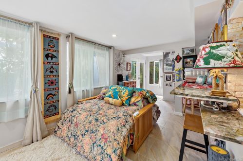 3618 Alani Dr, Honolulu HI  96822-1414 exterior