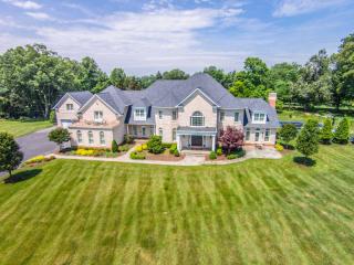 16987 Bold Venture Dr, Leesburg, VA 20176-7165