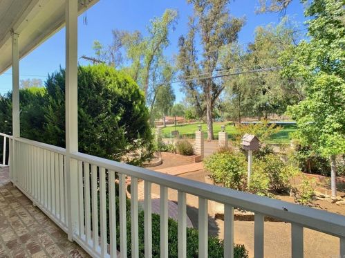 1412 La Cresta Blvd, El Cajon, CA 92021-4076