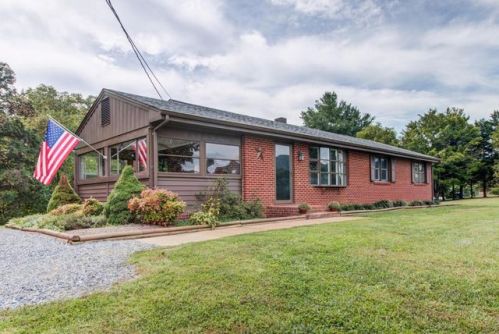 6288 Lynchburg Salem Tpke, Thaxton, VA 24174-3312