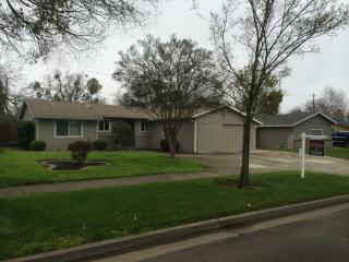 702 Morada Ln, Stockton, CA 95210-1119