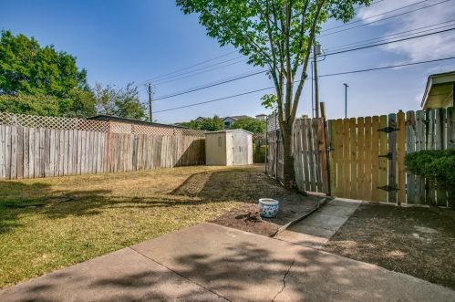 114 Amberway Ln, Garland TX 75040-3755 exterior