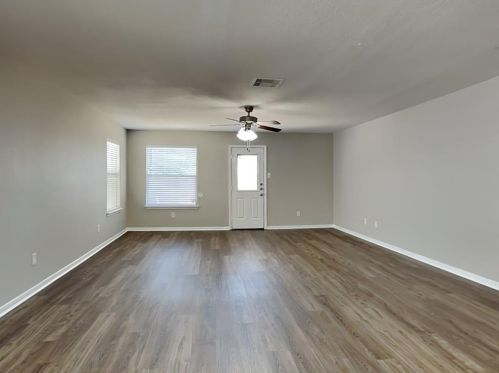 8927 Summer Valley Ln, Richmond TX  77407-2540 exterior