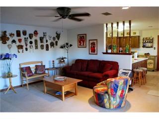 178 Chateau Latour Dr, Kenner LA  70065-2023 exterior