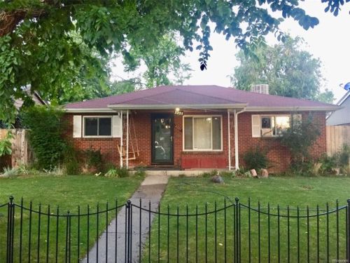 2225 Joliet St, Denver, CO 80010-1305