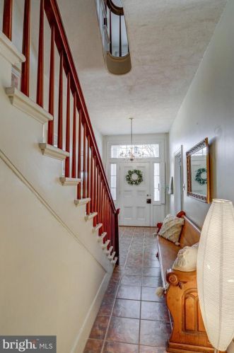 36 Academy Dr, Ephrata PA  17522-1321 exterior