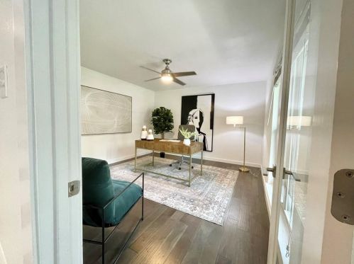 4300 Burney Dr, Austin TX  78731-1208 exterior