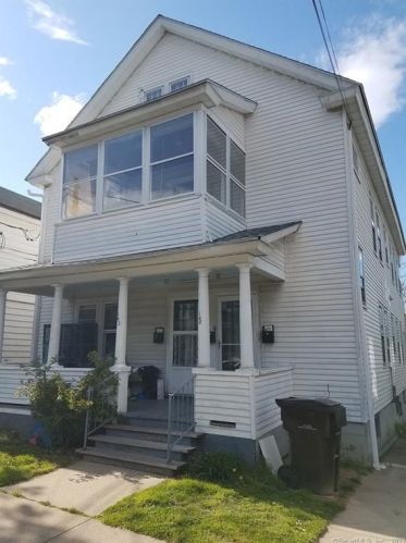 140 Grand St, Middletown, CT 06457-2651