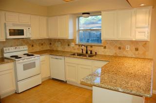 2731 Colony Dr, Sugar Land TX  77479-1425 exterior