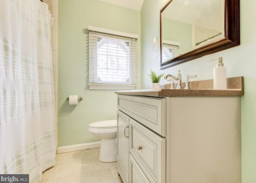 9512 Saybrook Ave, Silver Spring MD 20901-3034 exterior