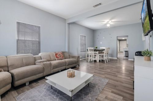 2421 Langston St, Fort Worth, TX 76105-4356