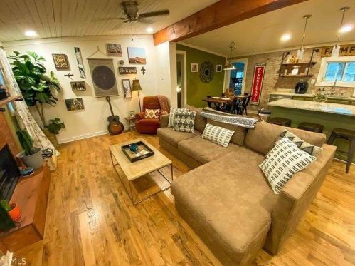 2990 Broadnax Ct, Loganville, GA 30052-4126