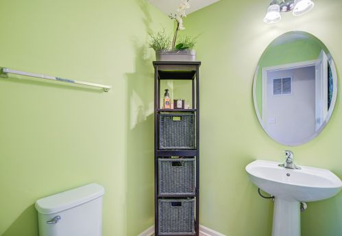 1228 Alta Vista Dr, Pingree Grove IL  60140-2057 exterior