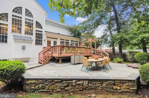 317 Woonsockett Ln, Silver Spring MD 20905-5778 exterior