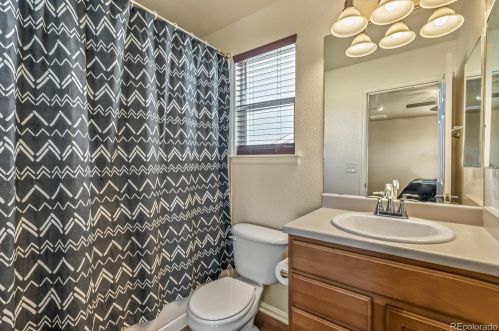 897 Willow Dr, Denver CO  80603-7762 exterior