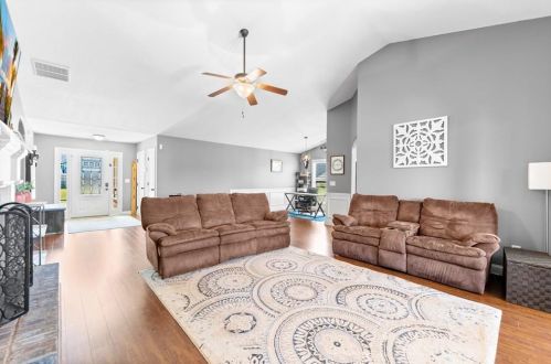 414 Lake Vista Dr, Jefferson GA  30549-4619 exterior