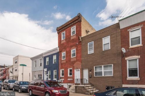 2019 6th St, Philadelphia, PA 19122-1413