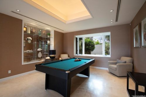 4463 Aukai Ave, Honolulu HI  96816-5209 exterior