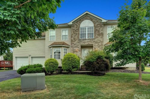 3 Carson Ln, Old Bridge, NJ 08857-4225