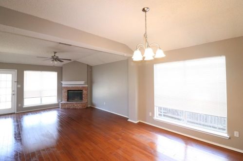 7308 Ranger Way, Fort Worth TX  76133-8929 exterior