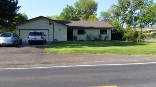 159 Highland Dr, Kennewick, WA 99337-5104