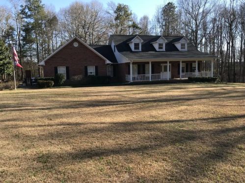 357 New Hope Ext, Canon, GA 30520-1824