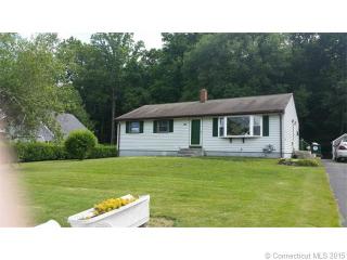 166 Connecticut Blvd, Chesterfield CT  06370-1509 exterior