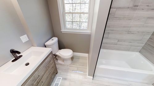 36 Shingle Mill Dr, Nashua NH  03062-2139 exterior