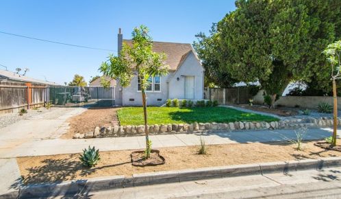 3451 Russell St, Riverside, CA 92501-2250