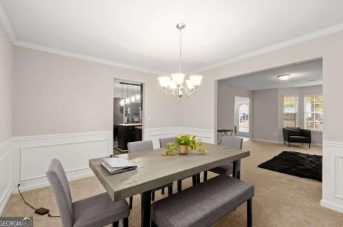 2875 Chilhowee Dr, Atlanta GA  30331-9446 exterior