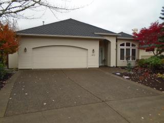 16173 Birdie Ln, Portland, OR 97229-8727