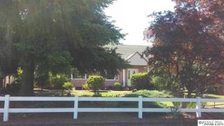 1134 Oak St, Silverton, OR 97381-1851