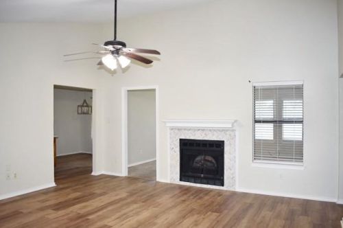 8216 Willis Ln, Fort Worth TX  76148-1116 exterior