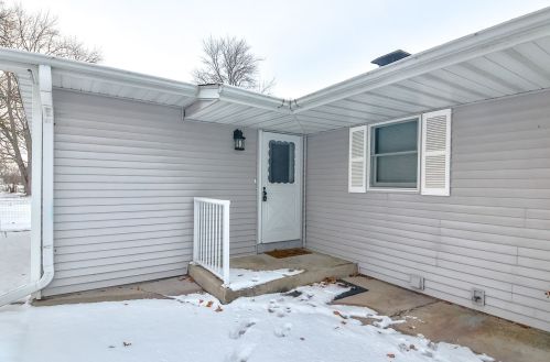 7889 Freeport Rd, Harrison, IL