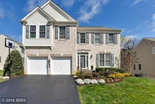 8054 Paper Birch Dr, Lorton, VA 22079-5654