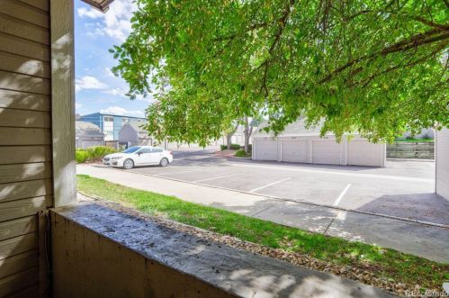 5704 Asbury Pl, Denver CO  80227-2596 exterior